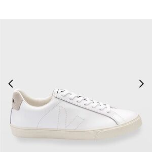 Veja Women’s ESPLAR White and Cream Leather Logo Sneakers
